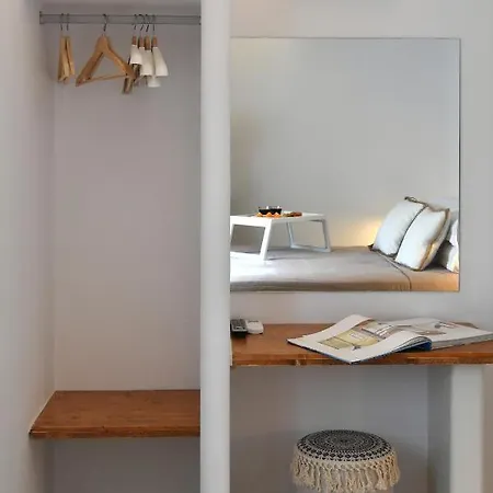 Ammos Luxury & Hotel *