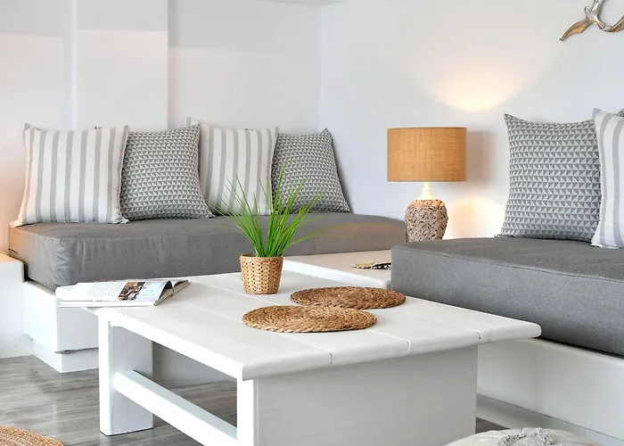 Ammos Luxury & Hotel Naousa (Paros)