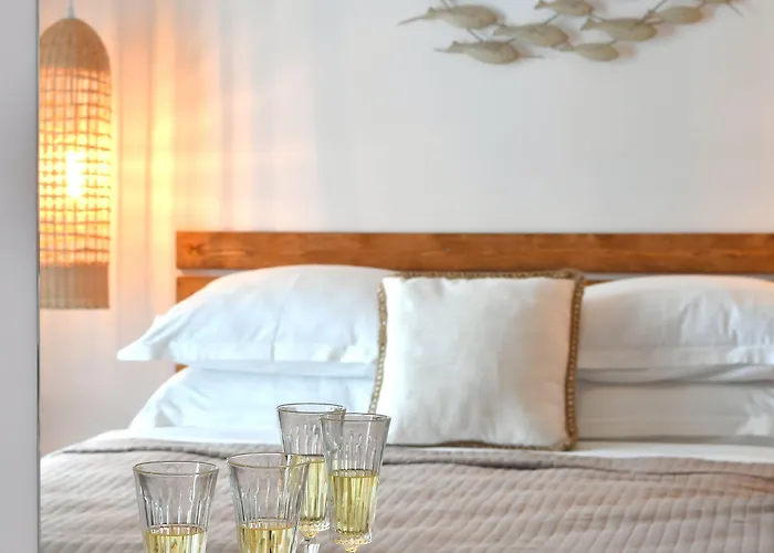 Ammos Luxury & Hotel