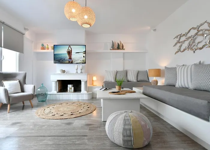 Ammos Luxury & Hotel Naousa (Paros)