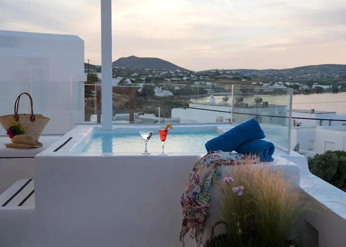Hotel Ammos Luxury & Naousa (Paros)
