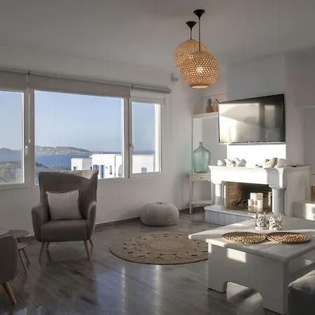 Ammos Luxury & Hotel *