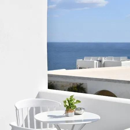 Ammos Luxury & Hotel