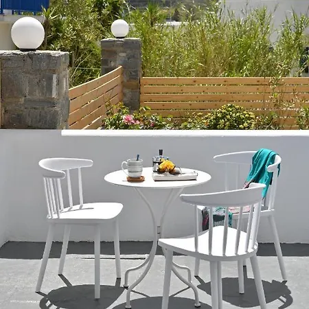 Ammos Luxury & Hotel